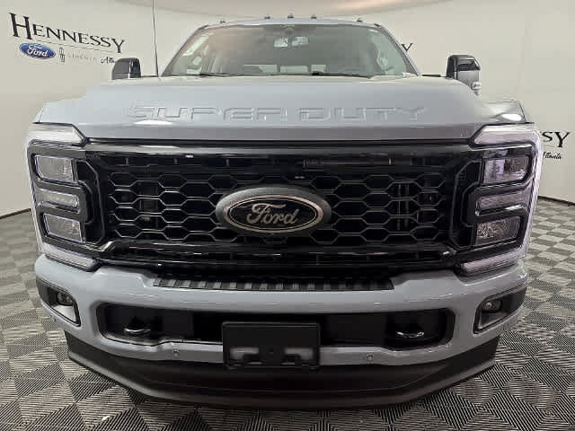 New 2026 Ford Super Duty F-350 SRW LARIAT Truck