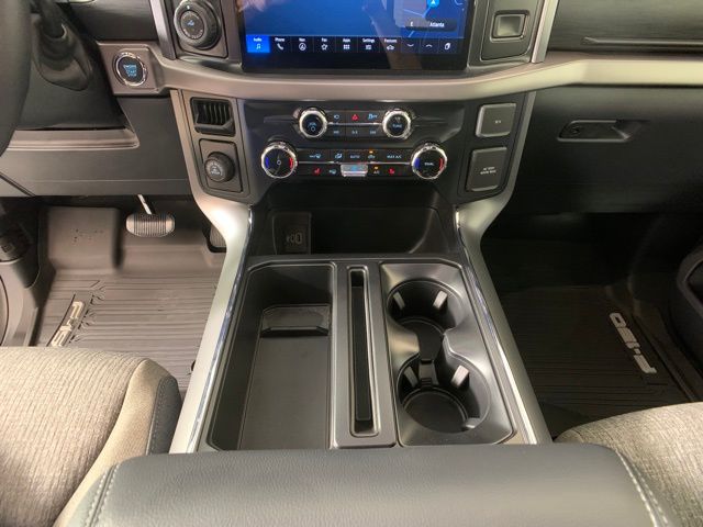 2025 Ford F-150 XLT - Photo 19