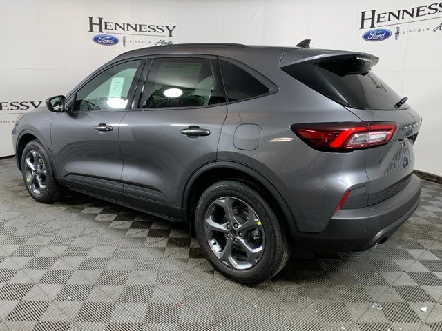 2025 Ford Escape ST-Line photo 3