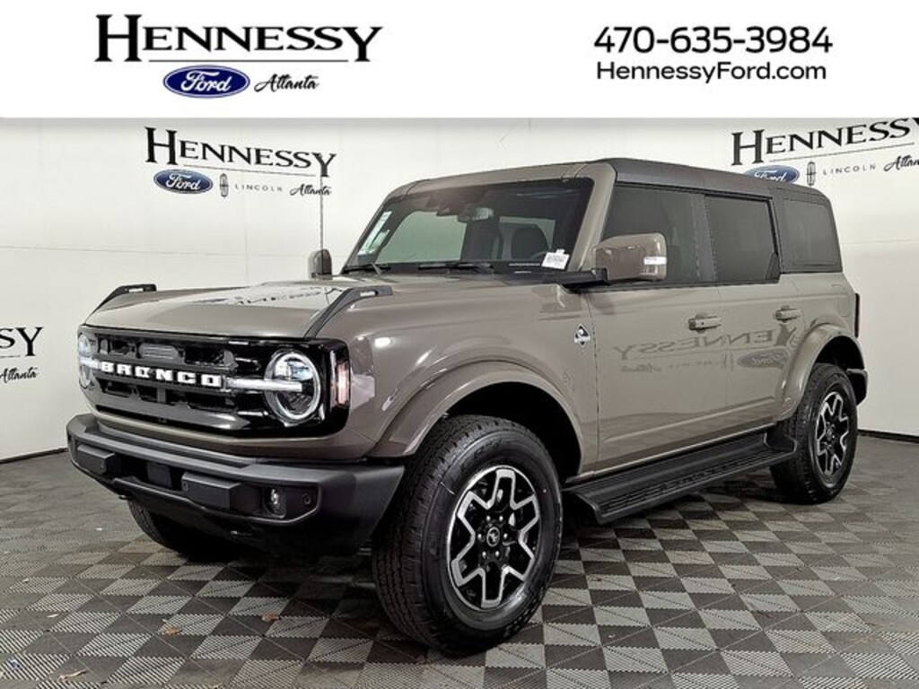 New 2025 Ford Bronco Outer Banks SUV