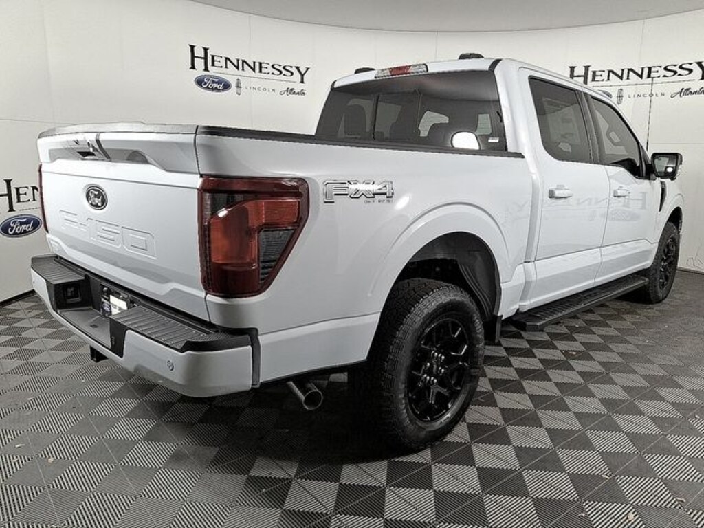 New 2025 Ford F-150 XLT Truck SuperCrew Cab