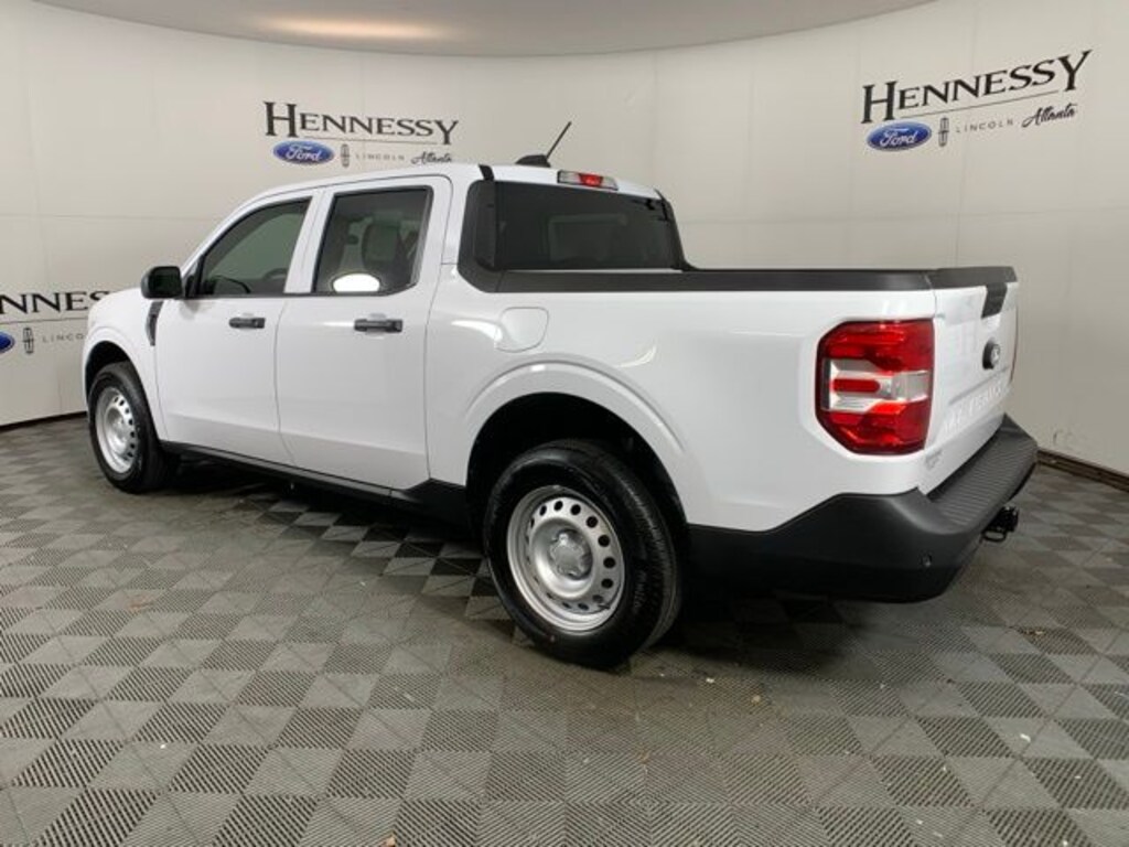 New 2025 Ford Maverick XL Truck SuperCrew