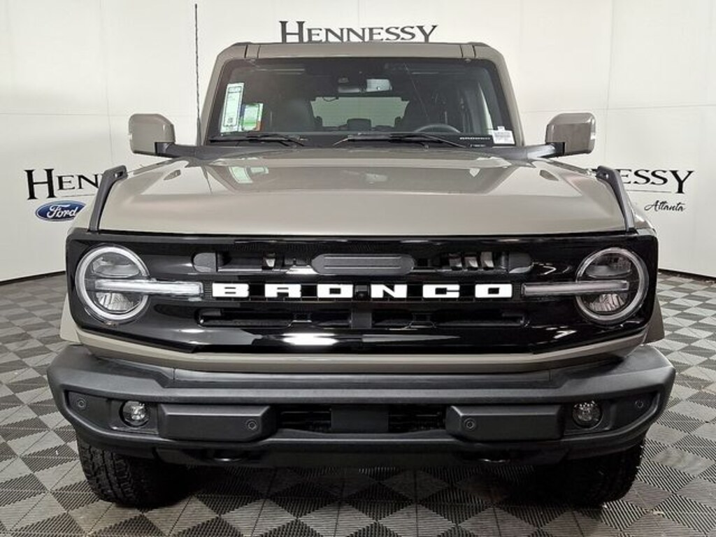 New 2025 Ford Bronco Outer Banks SUV