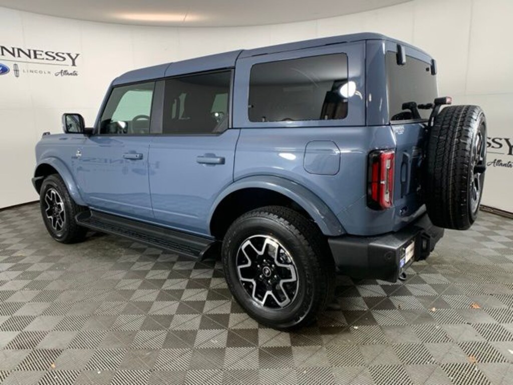 New 2025 Ford Bronco Outer Banks SUV