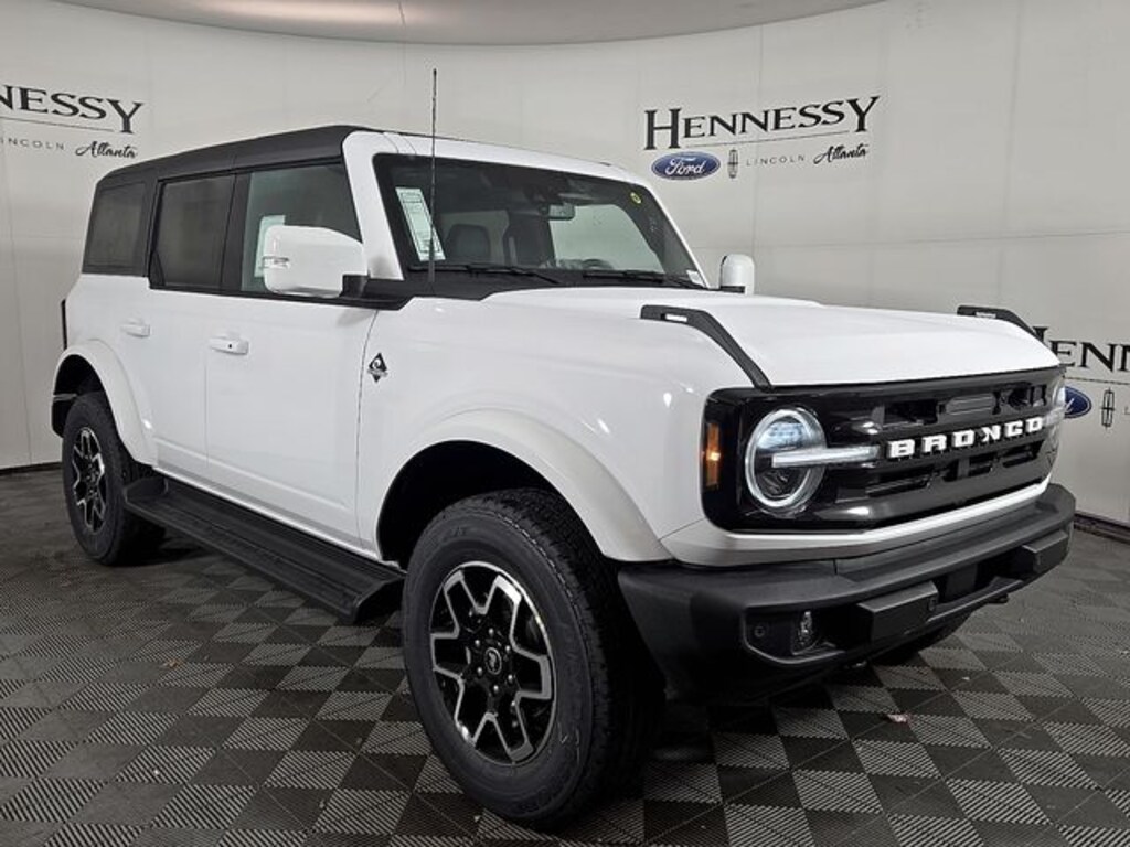 New 2025 Ford Bronco Outer Banks SUV