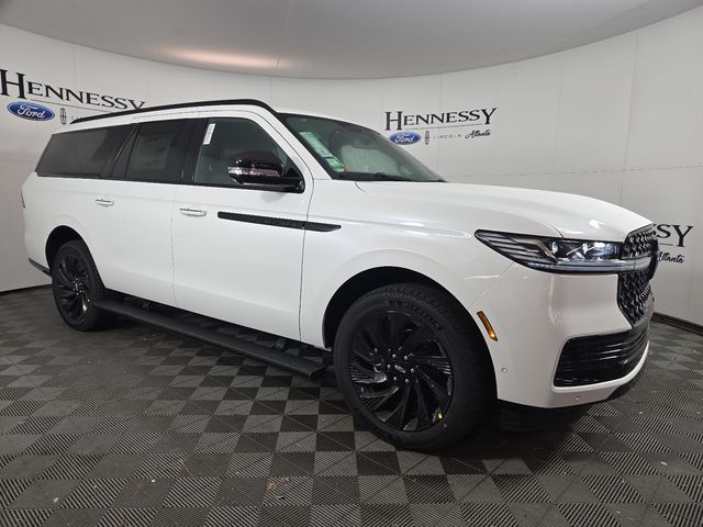 2025 Lincoln Navigator L Reserve photo 3