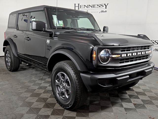 2025 Ford Bronco Sport Outer Banks photo 3