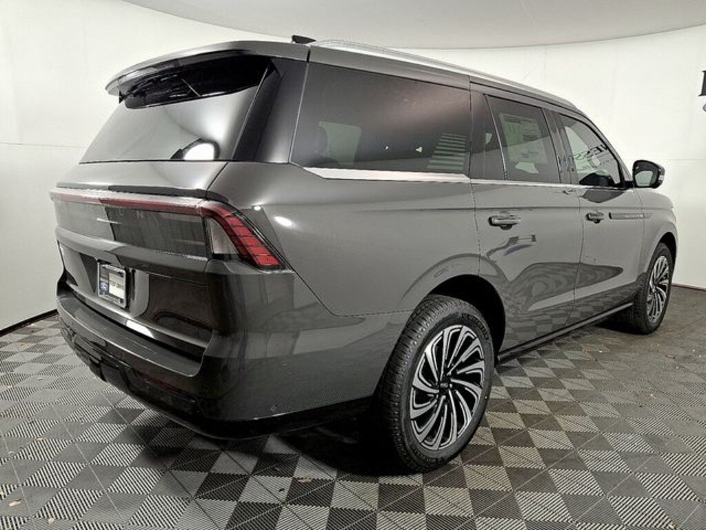 New 2025 Lincoln Navigator Black Label SUV