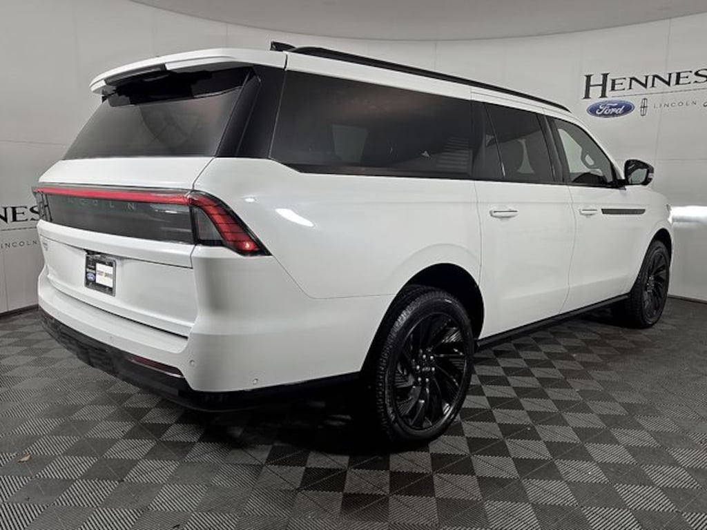 New 2025 Lincoln Navigator L Reserve SUV