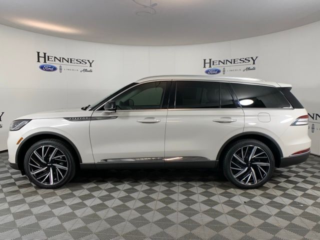 2025 Lincoln Aviator Reserve photo 3