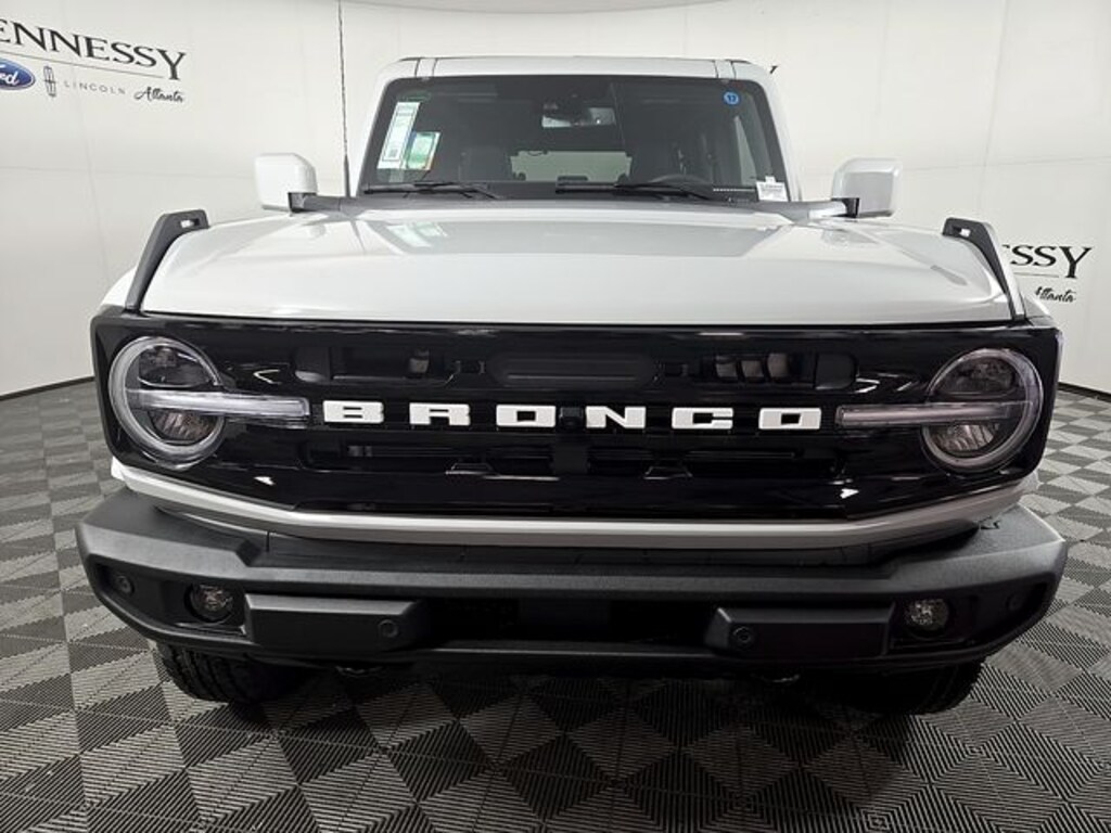 New 2026 Ford Bronco Outer Banks SUV