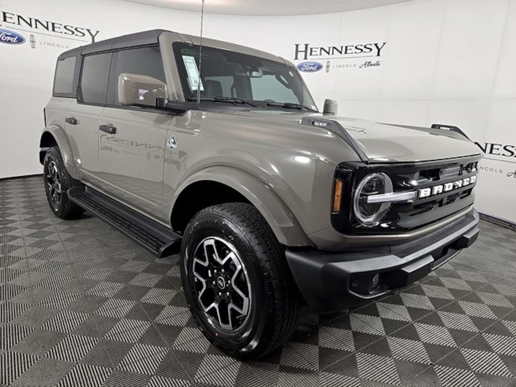 New 2026 Ford Bronco Outer Banks SUV