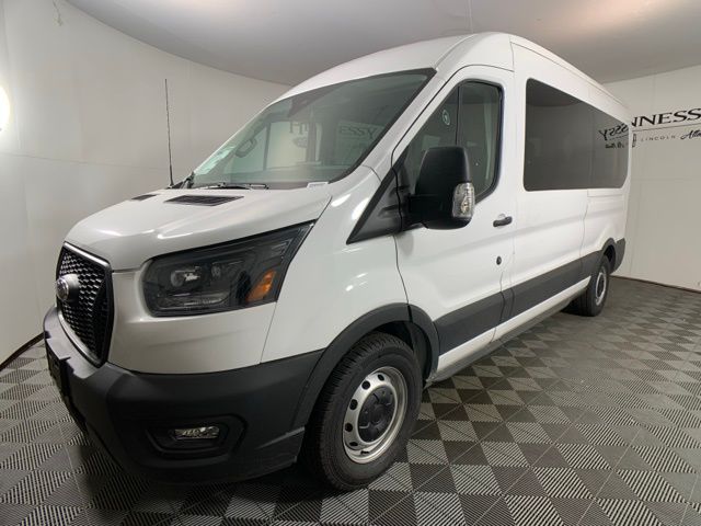2025 Ford Transit Passenger XL photo 2