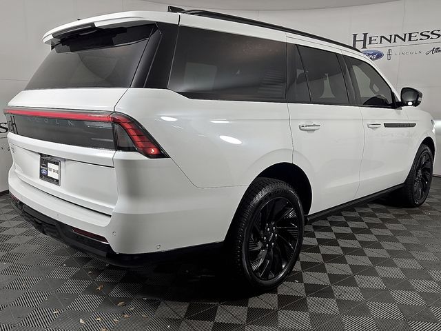 2025 Lincoln Navigator Reserve photo 4