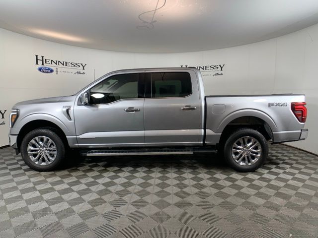 2025 Ford F-150 Lariat photo 3