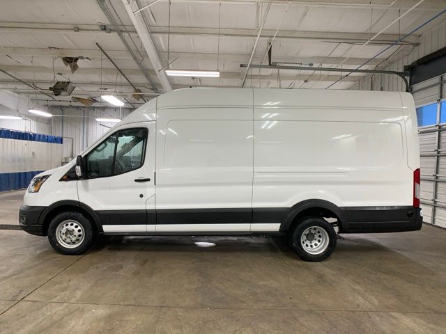 2024 Ford Transit photo 3