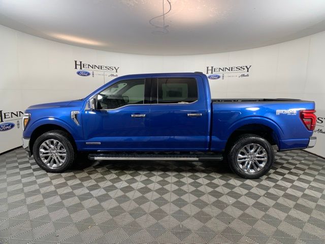 2025 Ford F-150 Lariat photo 3