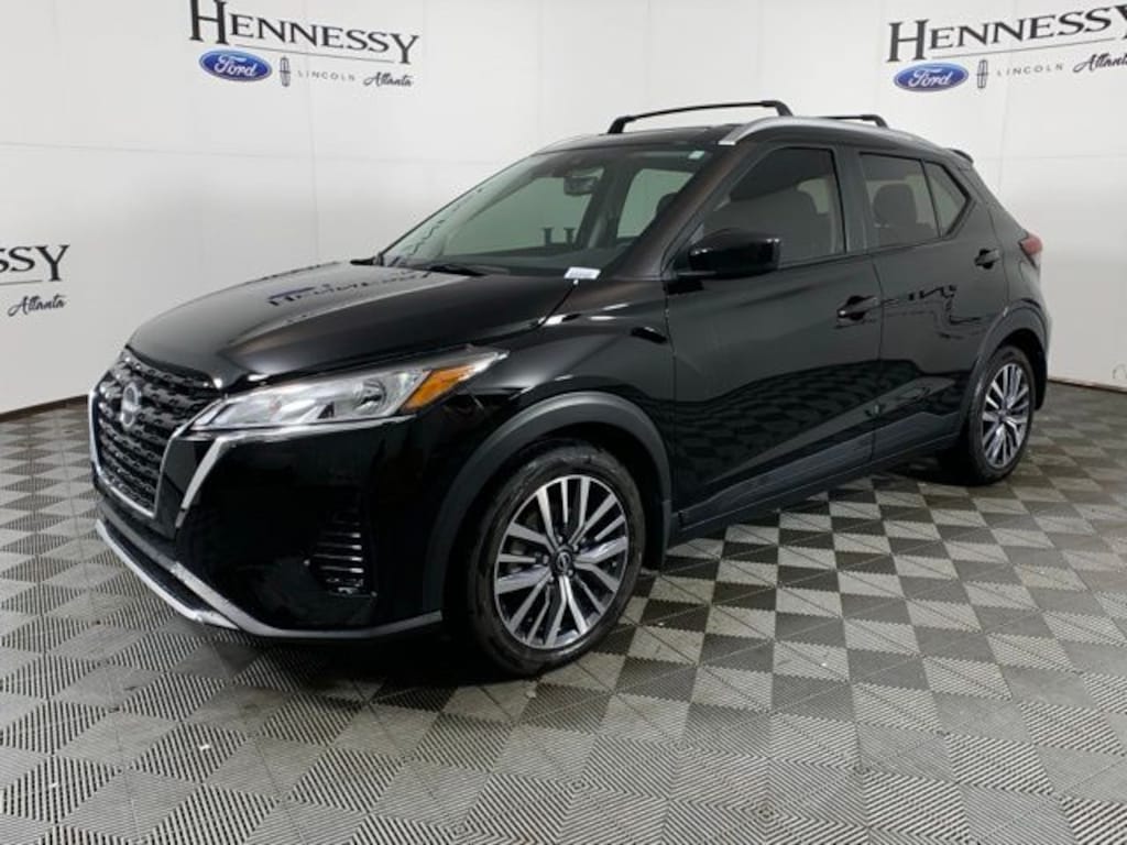 Used 2023 Nissan Kicks SV SUV