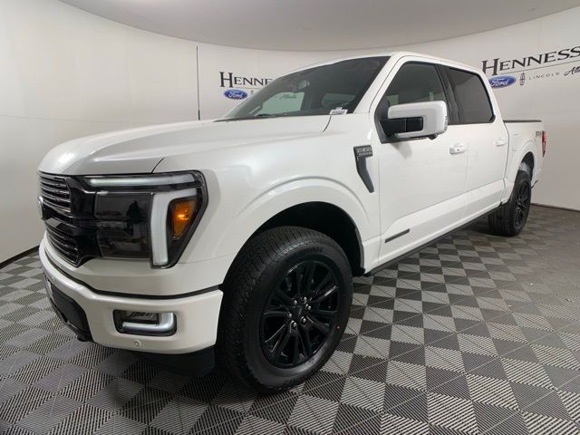 2025 Ford F-150 Platinum photo 2