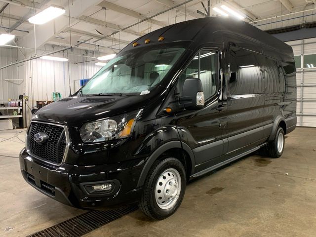 2025 Ford Transit photo 2