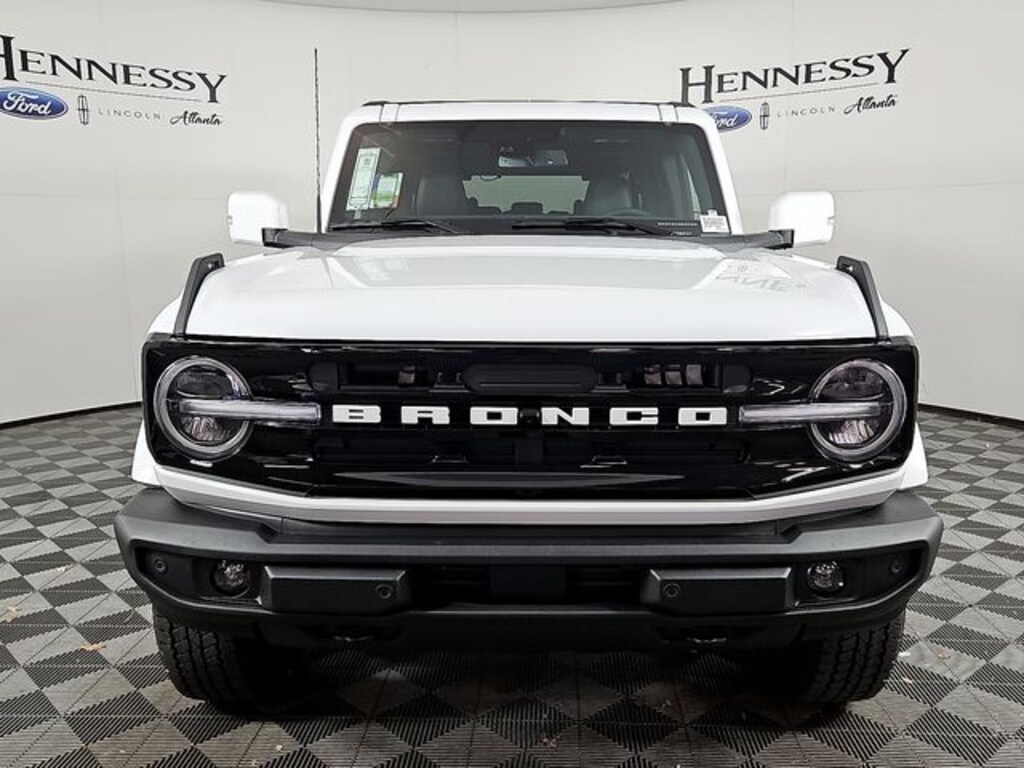 New 2025 Ford Bronco Outer Banks SUV