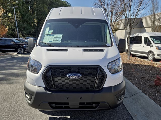 2025 Ford Transit photo 2
