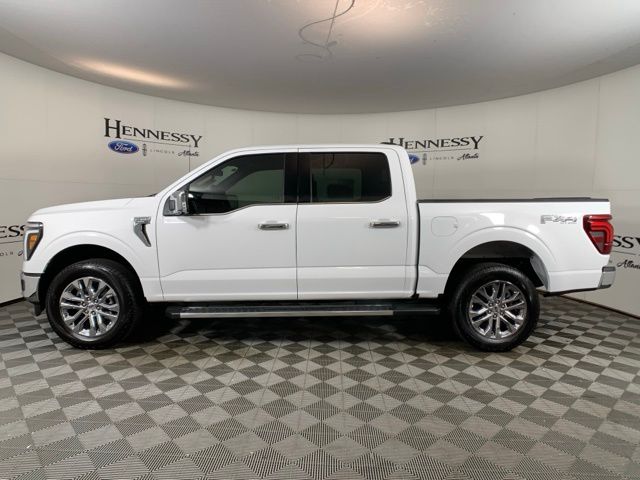 2025 Ford F-150 Lariat photo 3