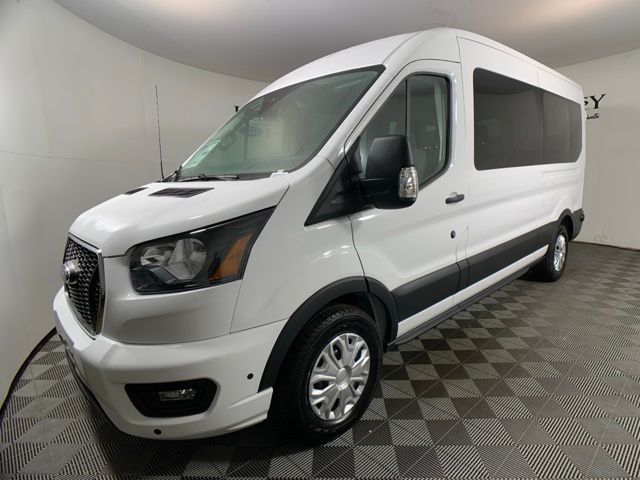 2025 Ford Transit photo 2
