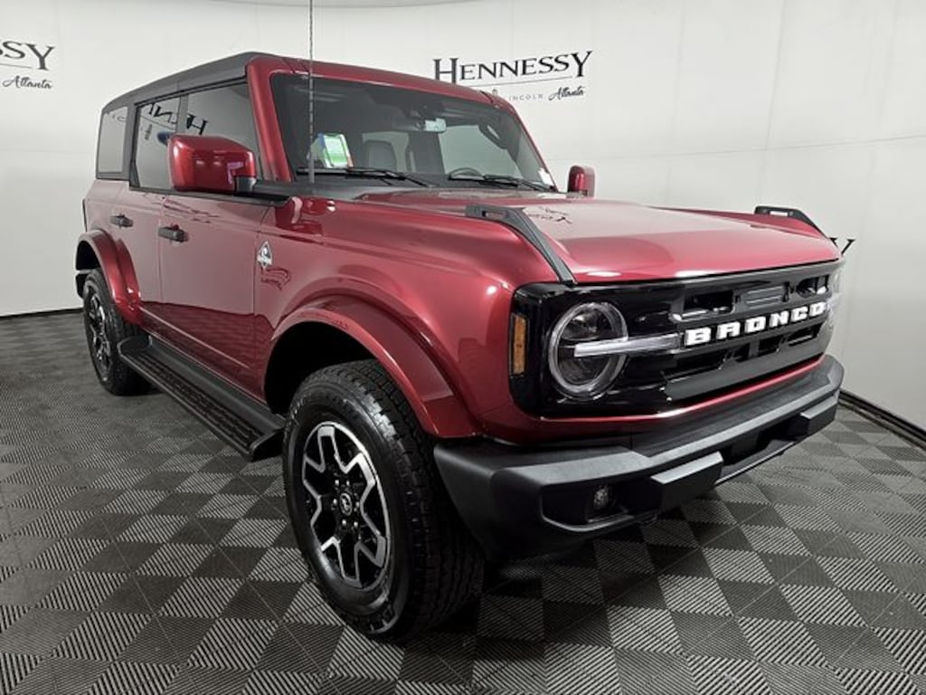 New 2026 Ford Bronco Outer Banks SUV