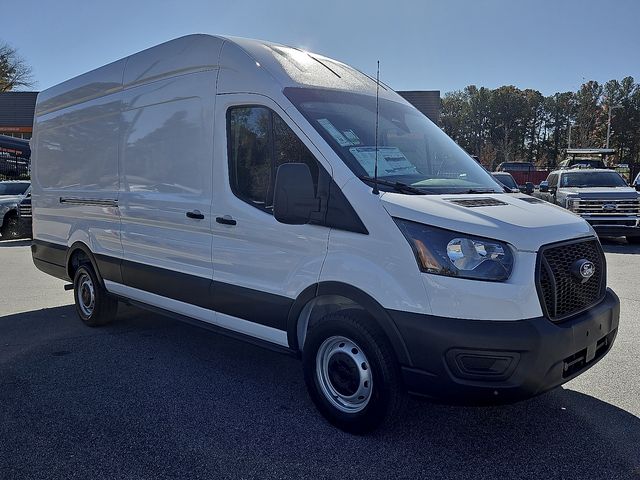 2026 Ford Transit photo 3
