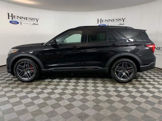 2025 Ford Explorer ST photo 2