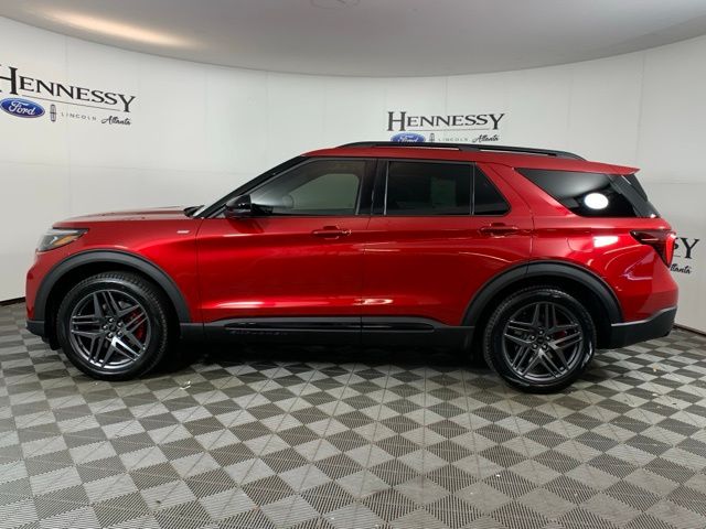 2025 Ford Explorer ST-Line photo 3