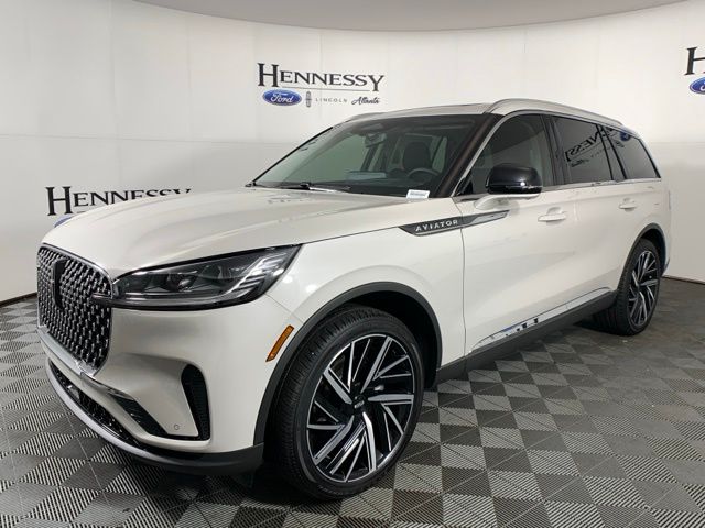 2025 Lincoln Aviator Reserve photo 2