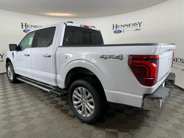 2025 Ford F-150 Lariat photo 4