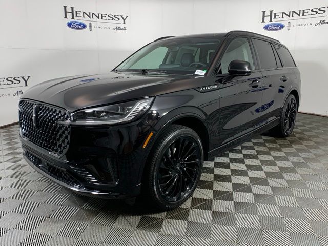 2025 Lincoln Aviator Reserve photo 2