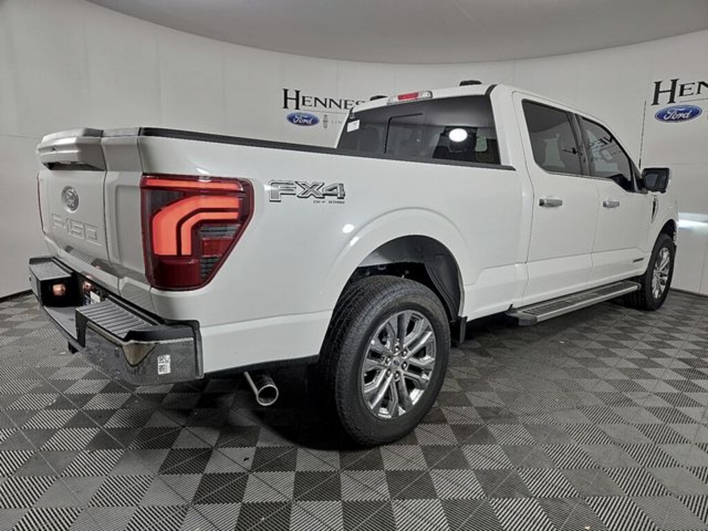New 2025 Ford F-150 Lariat Truck SuperCrew Cab
