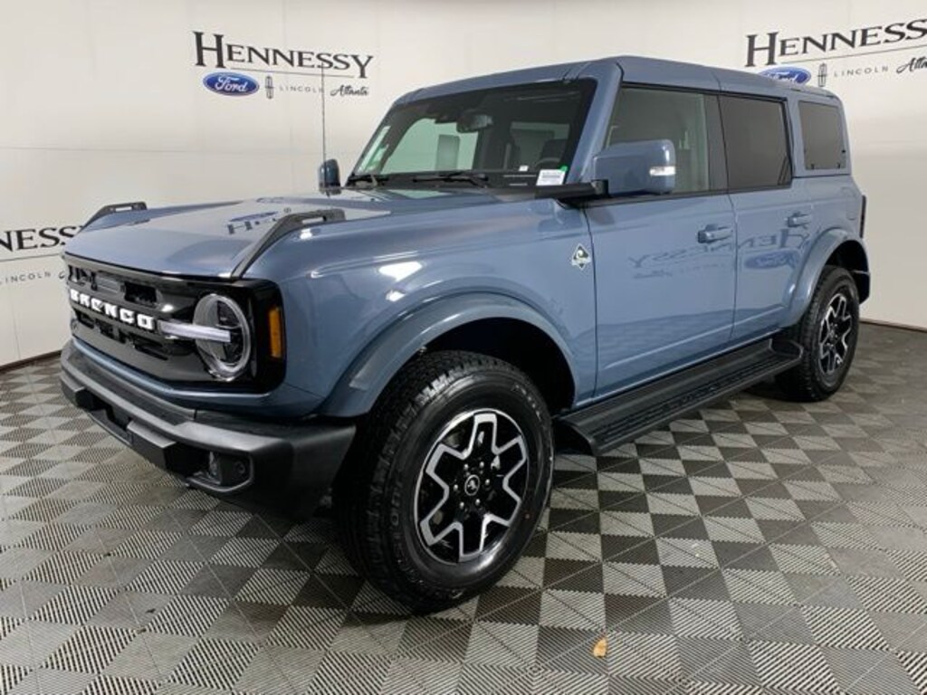 New 2025 Ford Bronco Outer Banks SUV
