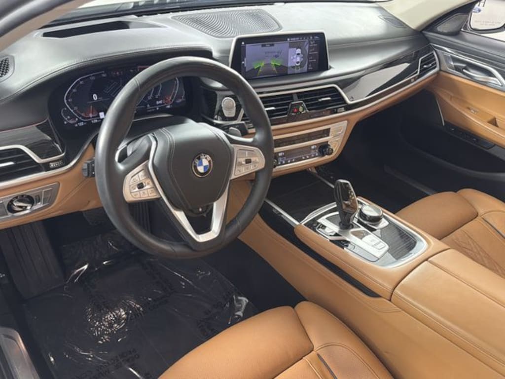 Used 2022 BMW 7 Series 750i xDrive Sedan