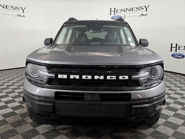 2023 Ford Bronco Sport Outer Banks photo 2