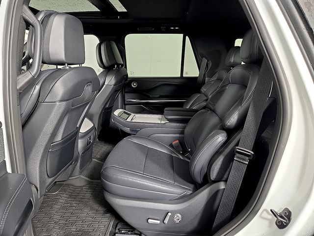 2025 Lincoln Navigator Reserve - Photo 10