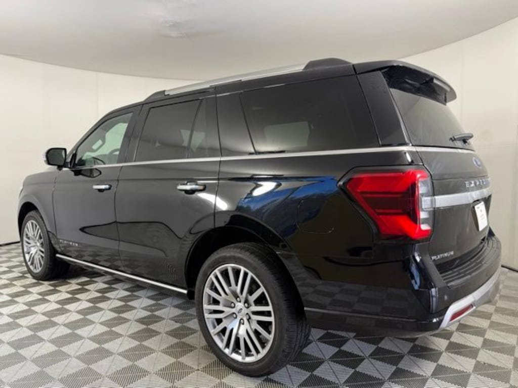 Used 2024 Ford Expedition Platinum SUV