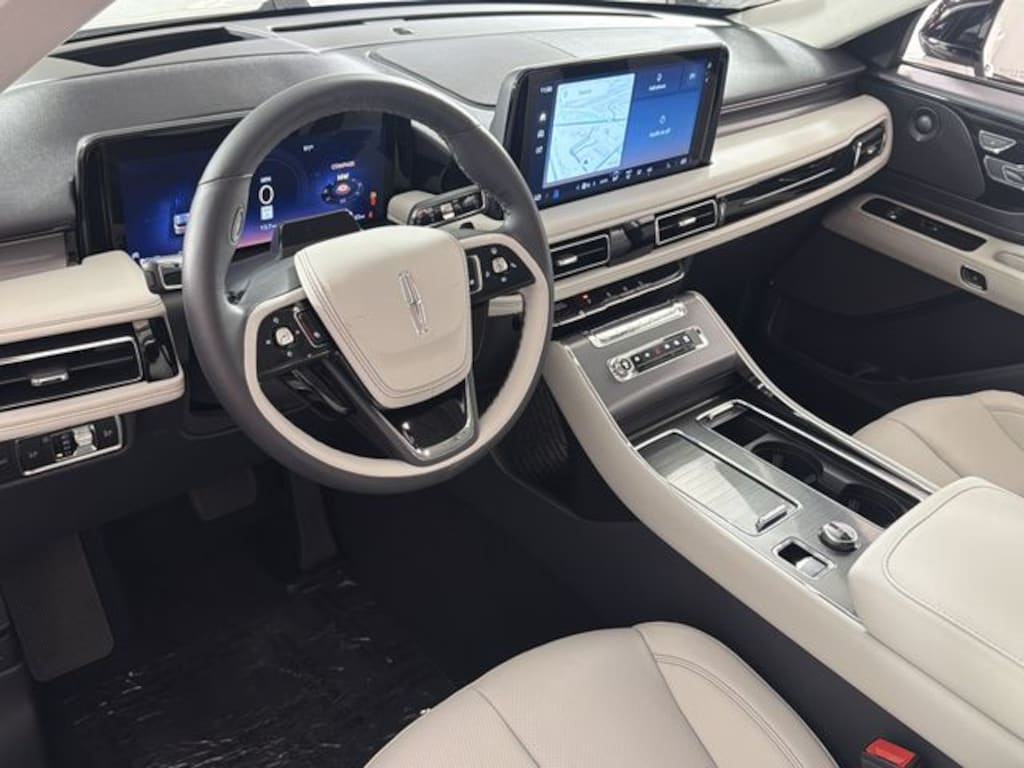New 2026 Lincoln Aviator Premiere® SUV