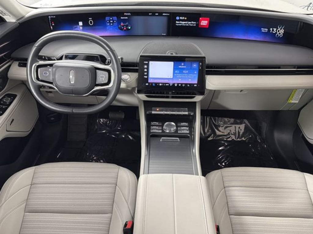 Used 2026 Lincoln Nautilus Reserve SUV