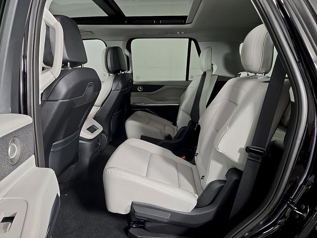 2026 Lincoln Navigator Reserve - Photo 10