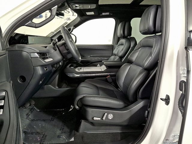 2025 Lincoln Navigator Reserve L - Photo 13