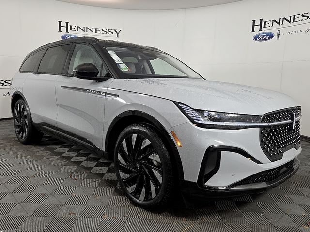 2026 Lincoln Nautilus Reserve photo 2