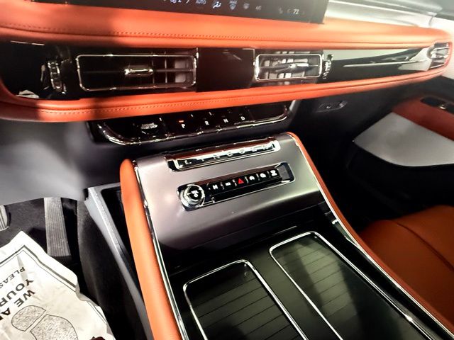 2025 Lincoln Aviator Reserve - Photo 18