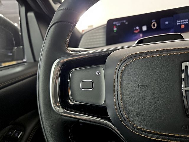 2025 Lincoln Navigator Black Label - Photo 19