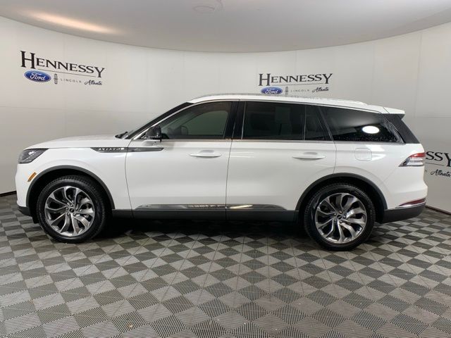 2025 Lincoln Aviator Premiere photo 3