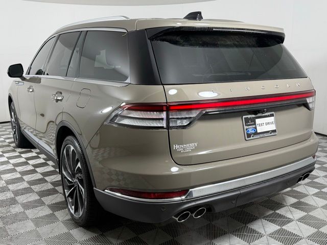 2025 Lincoln Aviator Reserve photo 3
